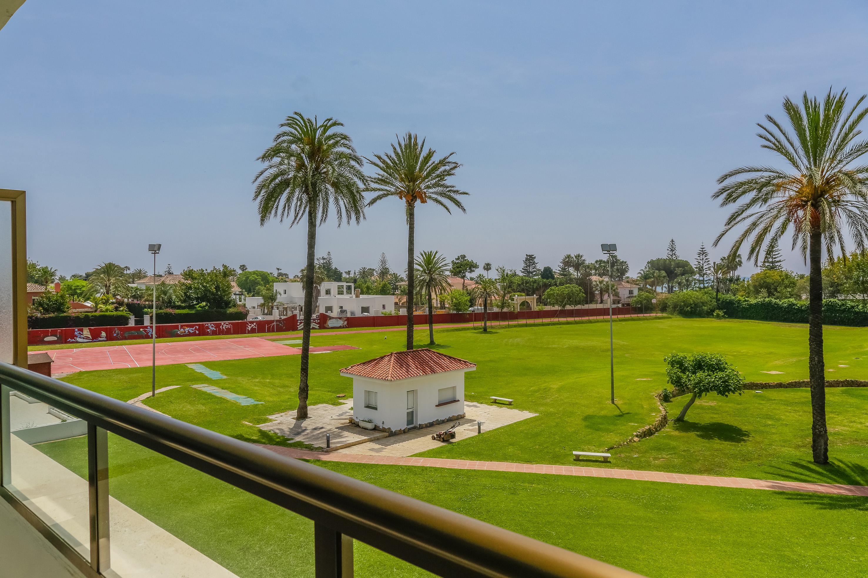 Sol Marbella Estepona Atalaya Park Екстериор снимка