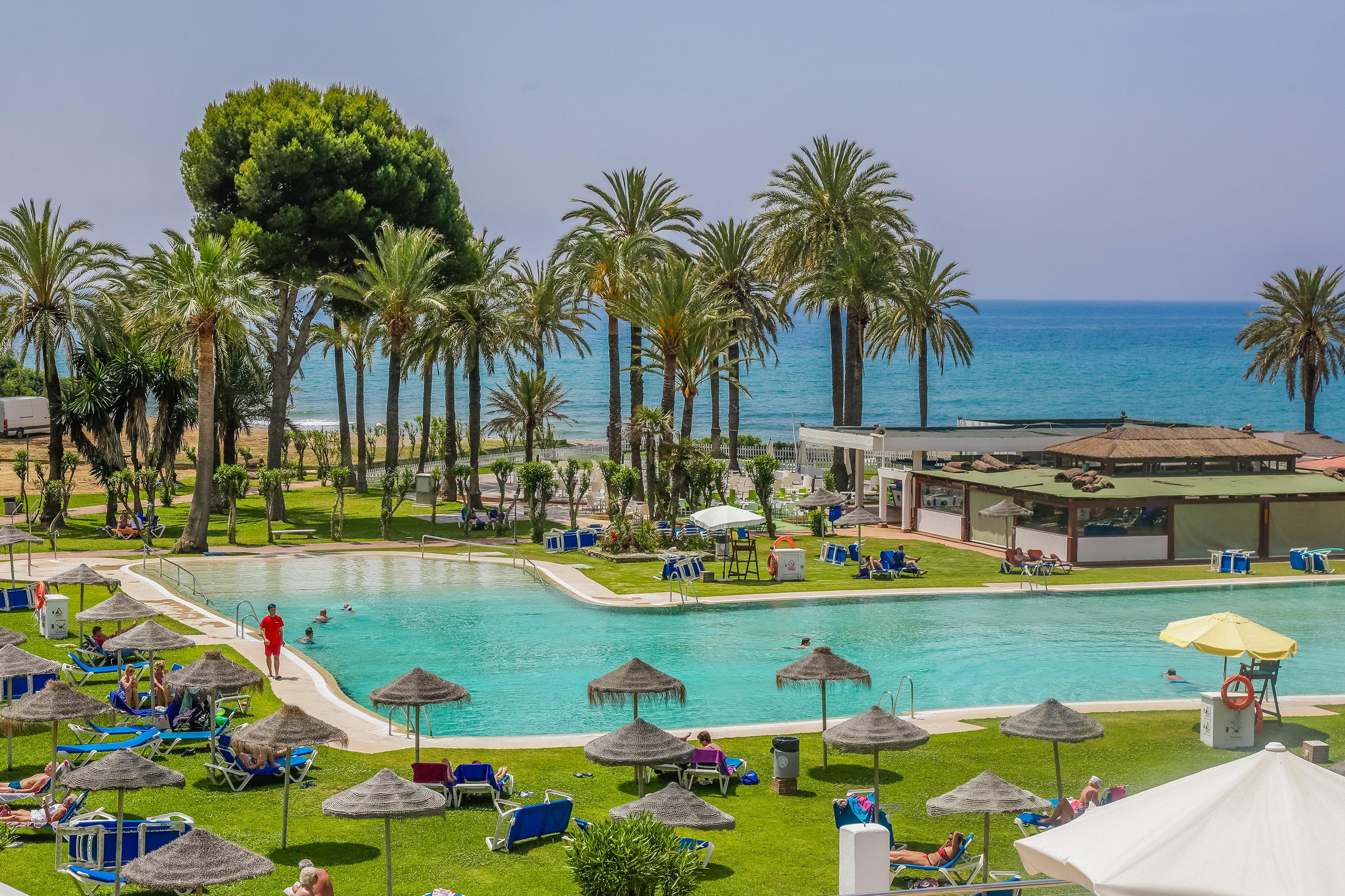 Sol Marbella Estepona Atalaya Park Екстериор снимка