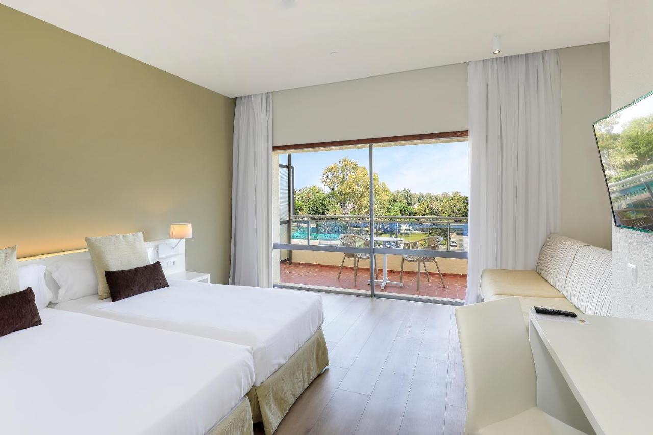 Sol Marbella Estepona Atalaya Park Екстериор снимка